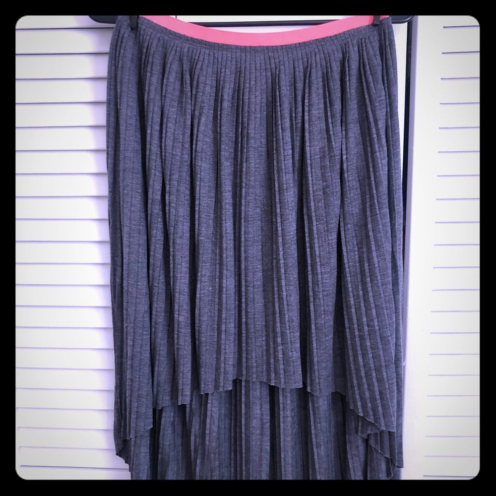 Ladies skirt